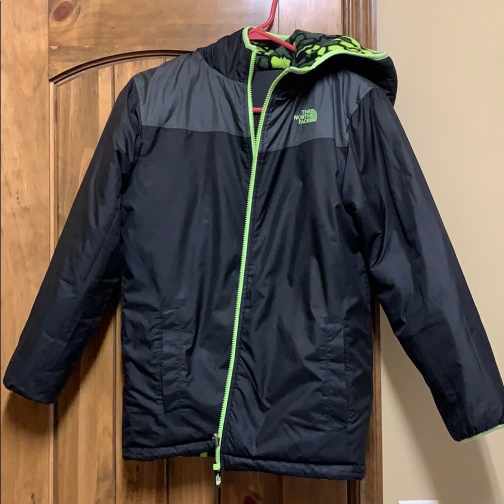 Boys North Face hooded reversible coat